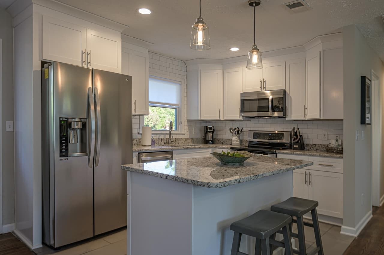 4 bedroom, 3 bathroom, 2,300 sq ft single family residence for rent at 941 Pine Manor, Marietta, GA 30066 for $5,585 a month — photo 7