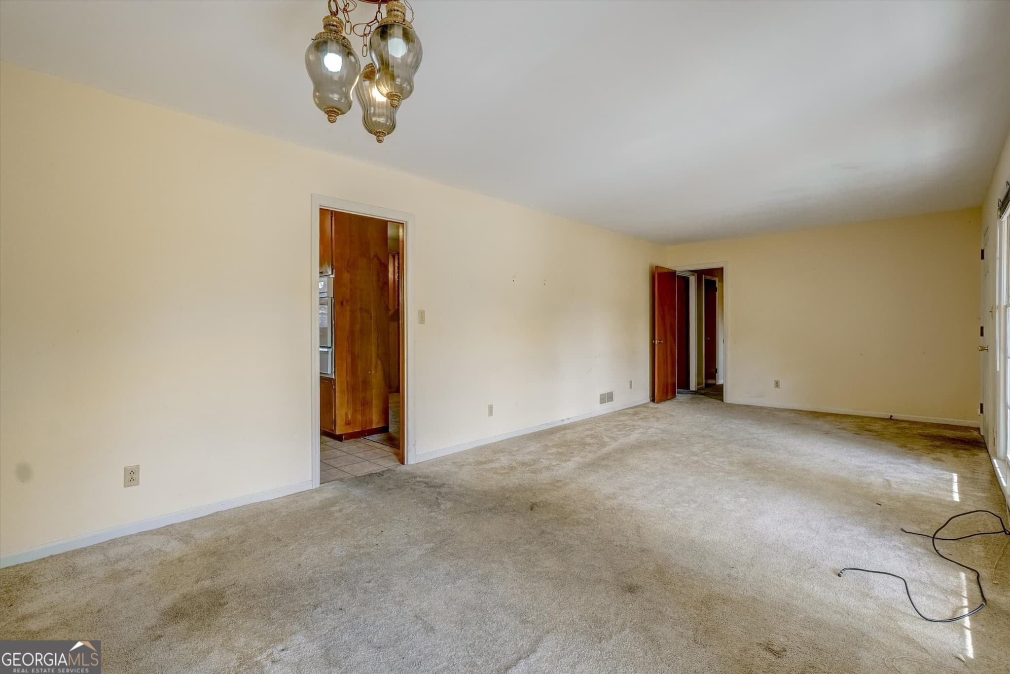 3 bedroom, 2 bathroom, 1,626 sq ft single family residence for sale at 797 Kiowa Drive, Marietta, GA 30060 — photo 8