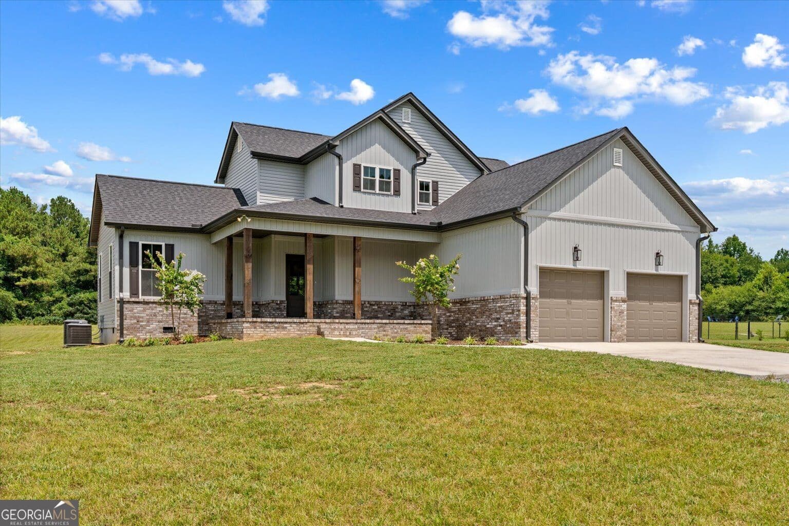 4 bedroom, 2.5 bathroom, 1,920 sq ft single family residence for sale at 1067 Tucker School Road, Cohutta, GA 30710