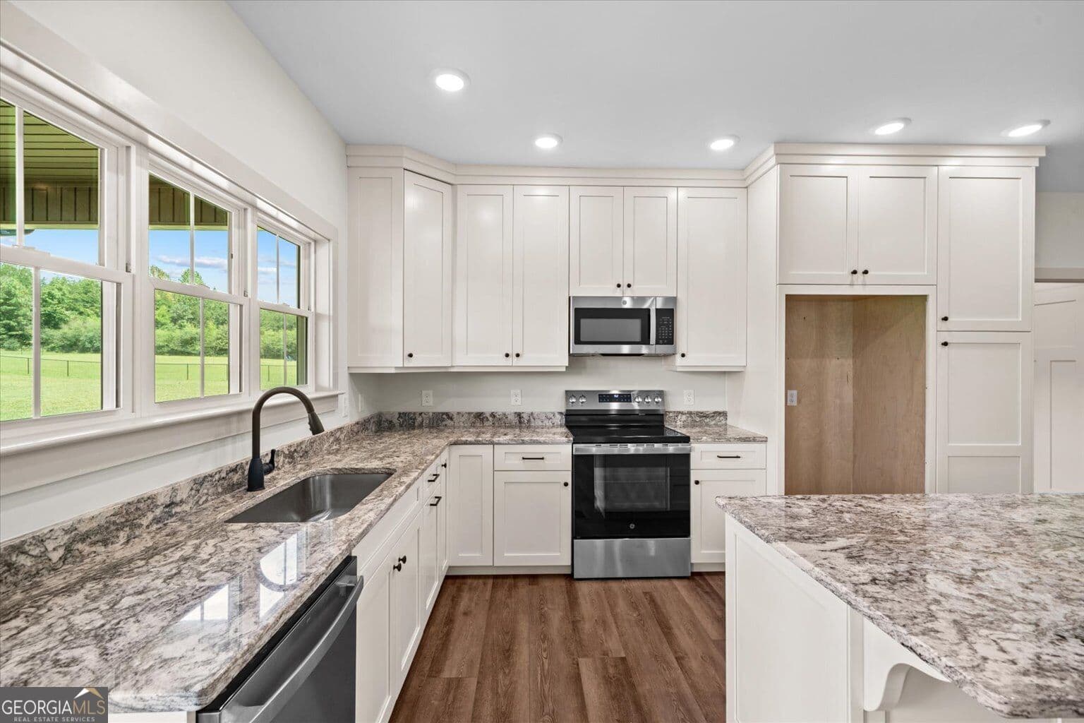 4 bedroom, 2.5 bathroom, 1,920 sq ft single family residence for sale at 1067 Tucker School Road, Cohutta, GA 30710 — photo 10