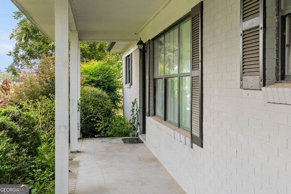 3 bedroom, 1 bathroom, 1,134 sq ft single family residence under contract at 27 Patricia Lane, Hazlehurst, GA 31539 — photo 4