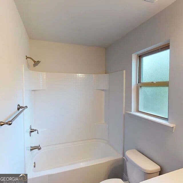 5 bedroom, 3.5 bathroom, 3,320 sq ft single family residence for sale at 5008 Fairview Circle LOT 939, Villa Rica, GA 30180 — photo 9