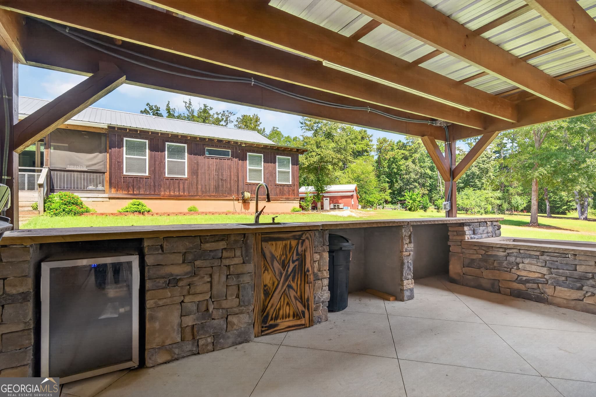 3 bedroom, 2 bathroom, 1,600 sq ft single family residence for sale at 1081 Parks Mill Lane, Buckhead, GA 30625 — photo 9