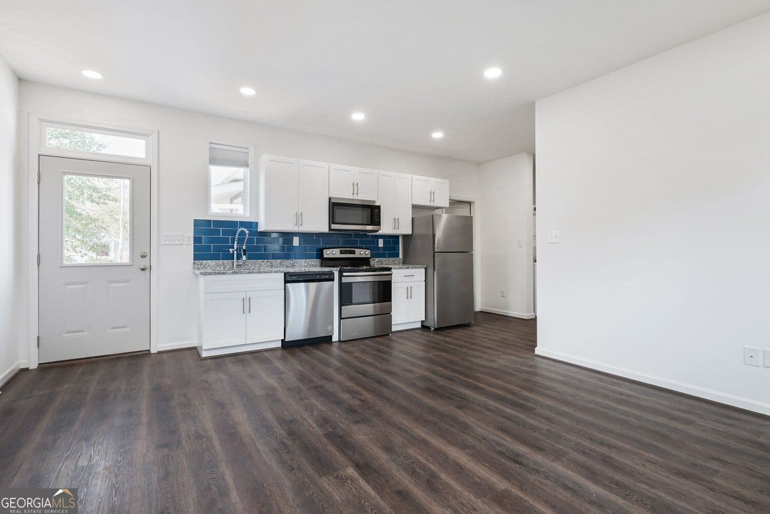 1 bedroom, 1 bathroom, 603 sq ft triplex for rent at 1060 Grant Way C, Atlanta, GA 30315 for $1,449 a month — photo 7