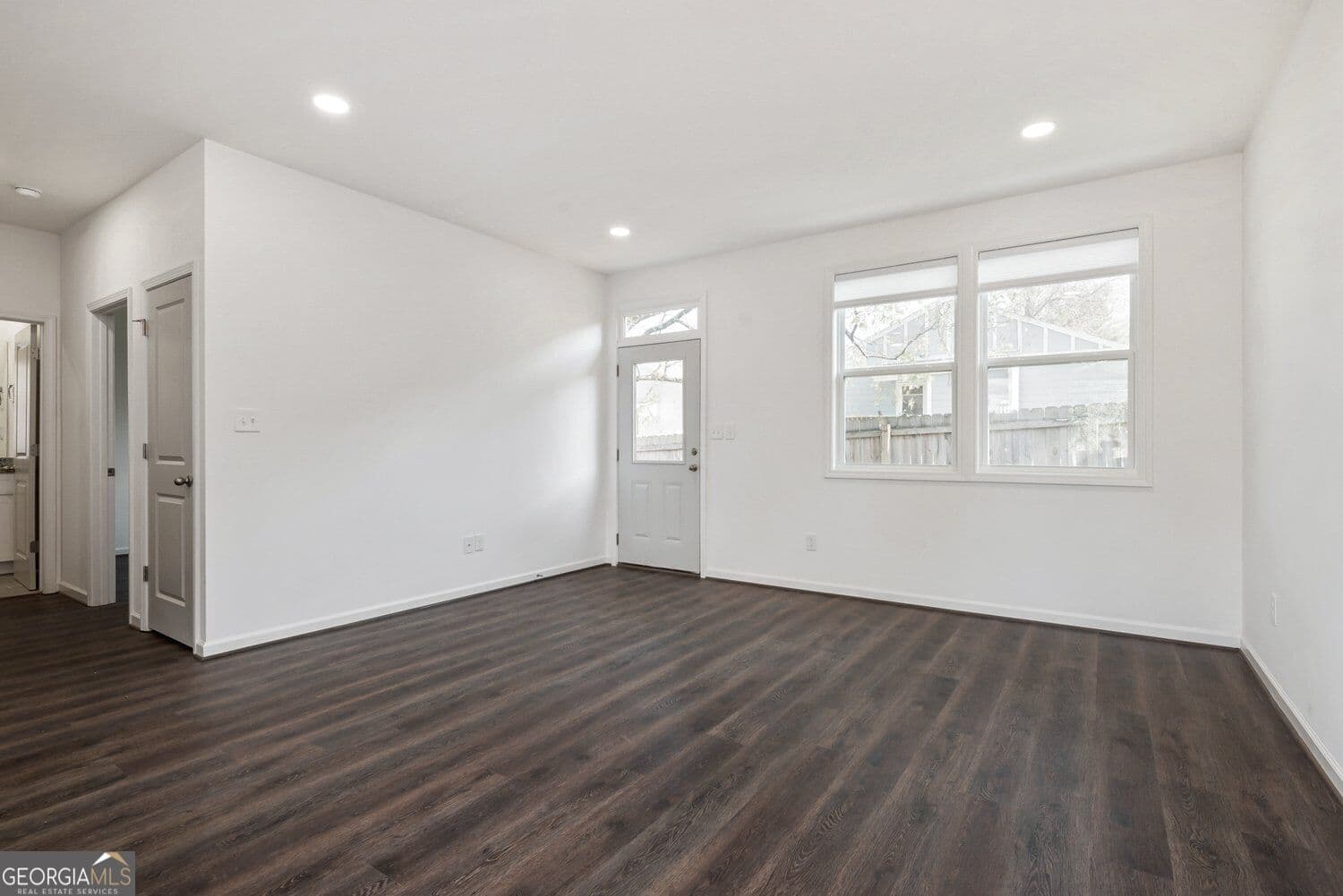 1 bedroom, 1 bathroom, 603 sq ft triplex for rent at 1060 Grant Way C, Atlanta, GA 30315 for $1,449 a month — photo 4