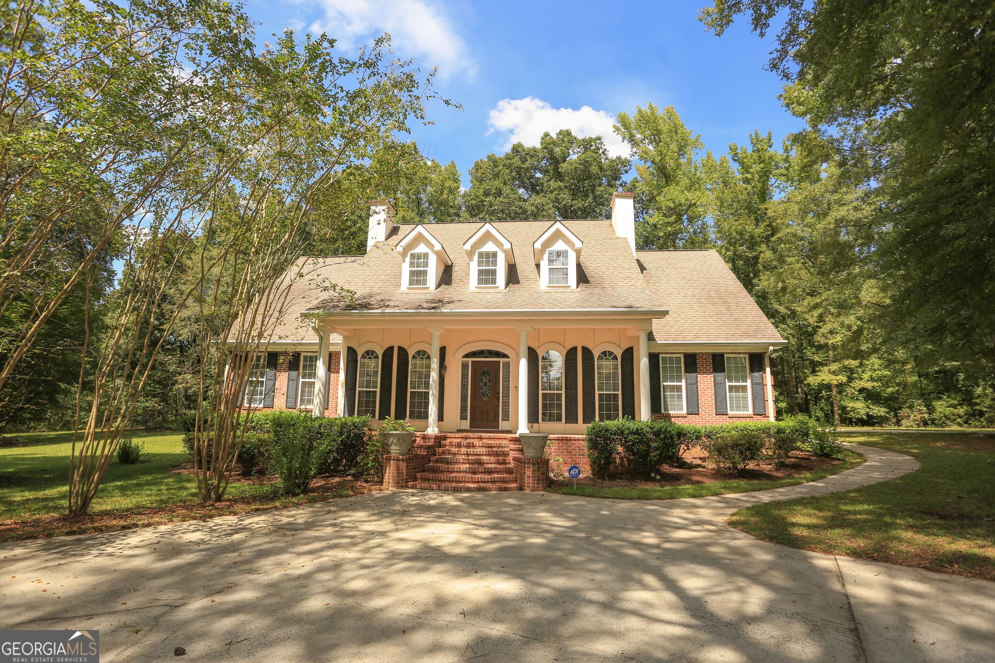 4 bedroom, 3.5 bathroom, 3,130 sq ft single family residence for sale at 421 Creekside Drive, Gray, GA 31032