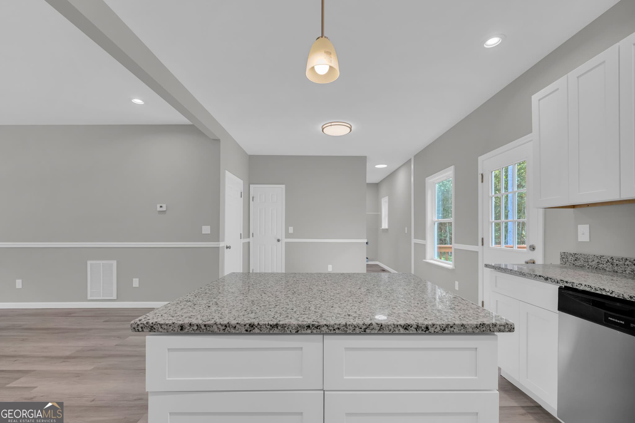 4 bedroom, 3.5 bathroom, 2,000 sq ft single family residence for sale at 286 Adams Place Drive, Royston, GA 30662 — photo 7