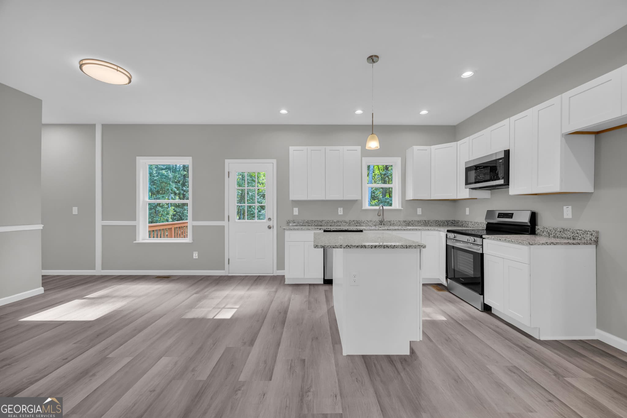 4 bedroom, 3.5 bathroom, 2,000 sq ft single family residence for sale at 286 Adams Place Drive, Royston, GA 30662 — photo 10