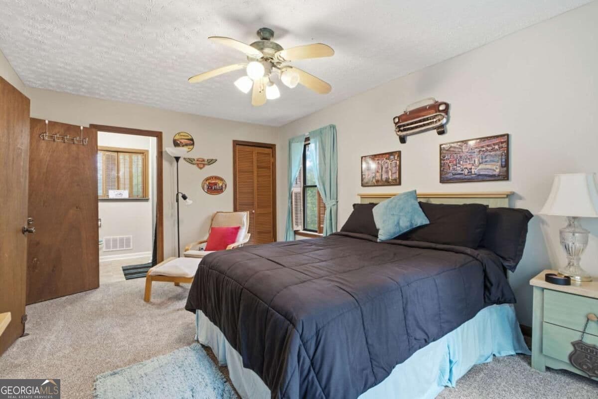 3 bedroom, 3.5 bathroom, 2,528 sq ft cabin,single family residence for sale at 624 Crippled Oak Trail, Jasper, GA 30143 — photo 10
