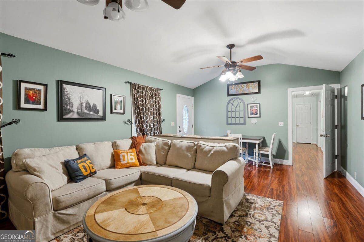 3 bedroom, 2 bathroom, 1,444 sq ft single family residence for sale at 936 Unadilla Trail, Macon, GA 31220 — photo 8