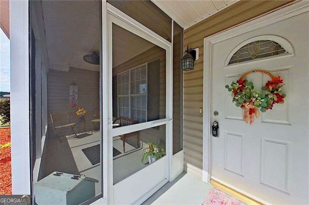 3 bedroom, 2 bathroom, 1,495 sq ft single family residence for sale at 6663 Pine Ridge Circle, Blackshear, GA 31516 — photo 9