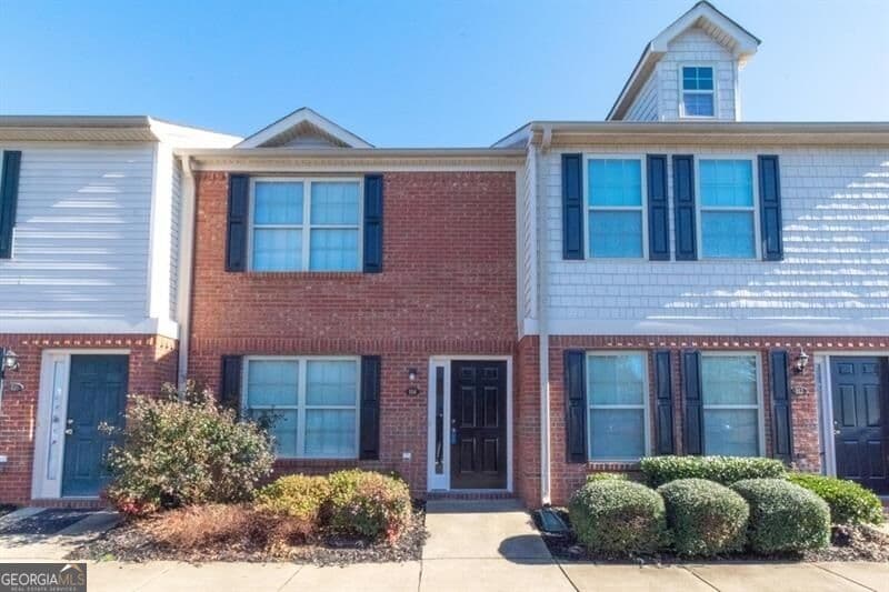 multi family,townhouse for sale at 114 Madison Place, Adairsville, GA 30103 — photo 1 of 1