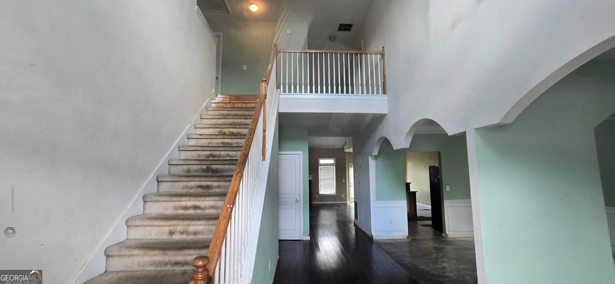 5 bedroom, 3.5 bathroom, 3,321 sq ft single family residence for sale at 55 Harrison Circle, Covington, GA 30016 — photo 7
