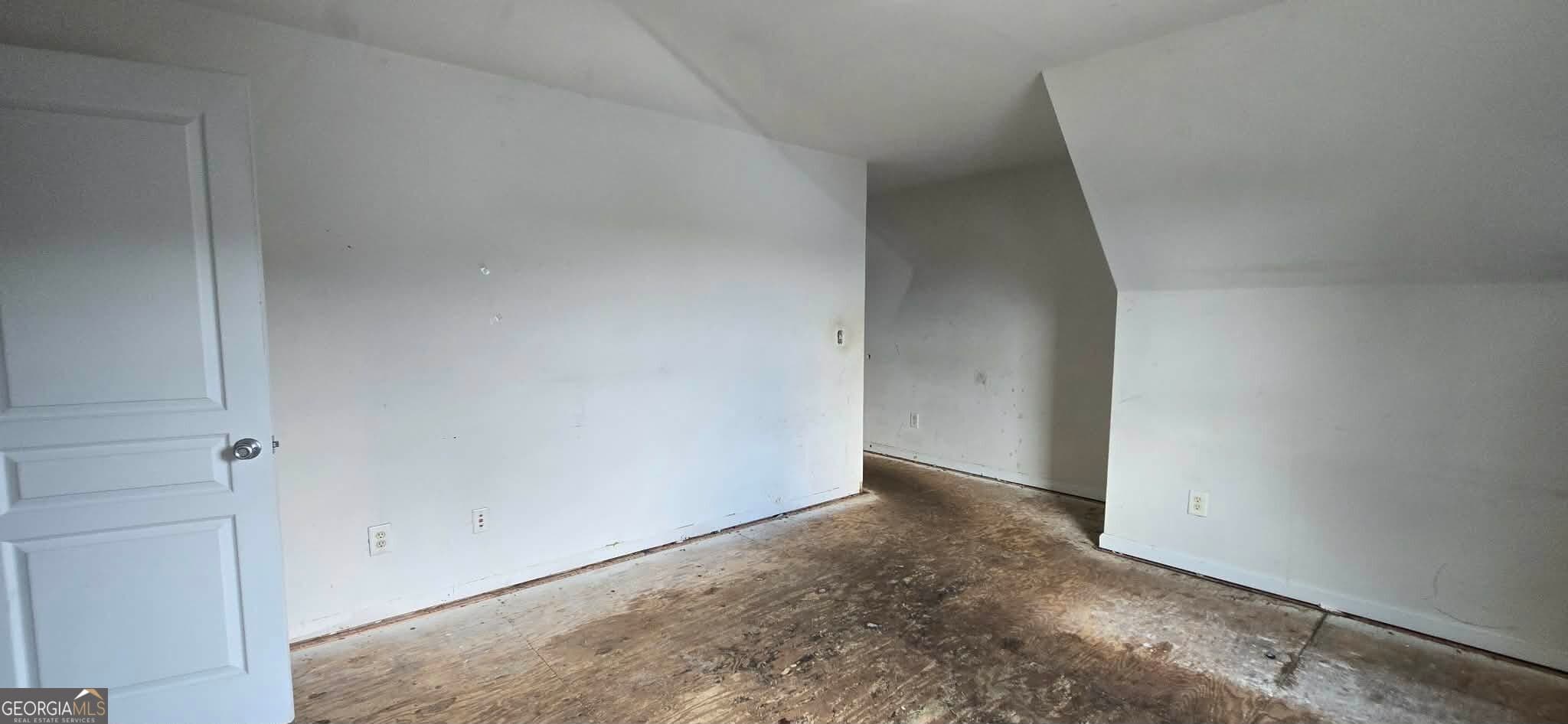 5 bedroom, 3.5 bathroom, 3,321 sq ft single family residence for sale at 55 Harrison Circle, Covington, GA 30016 — photo 3