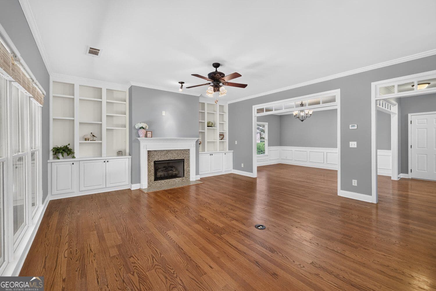 4 bedroom, 3.5 bathroom, 3,227 sq ft single family residence for sale at 8225 Majors Glen Court, Cumming, GA 30041 — photo 10