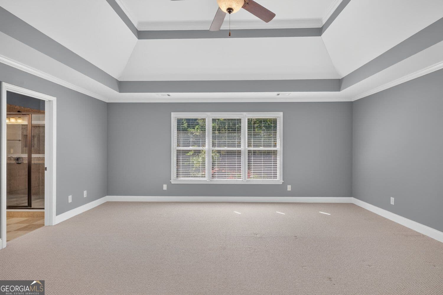 4 bedroom, 3.5 bathroom, 3,227 sq ft single family residence for sale at 8225 Majors Glen Court, Cumming, GA 30041 — photo 4