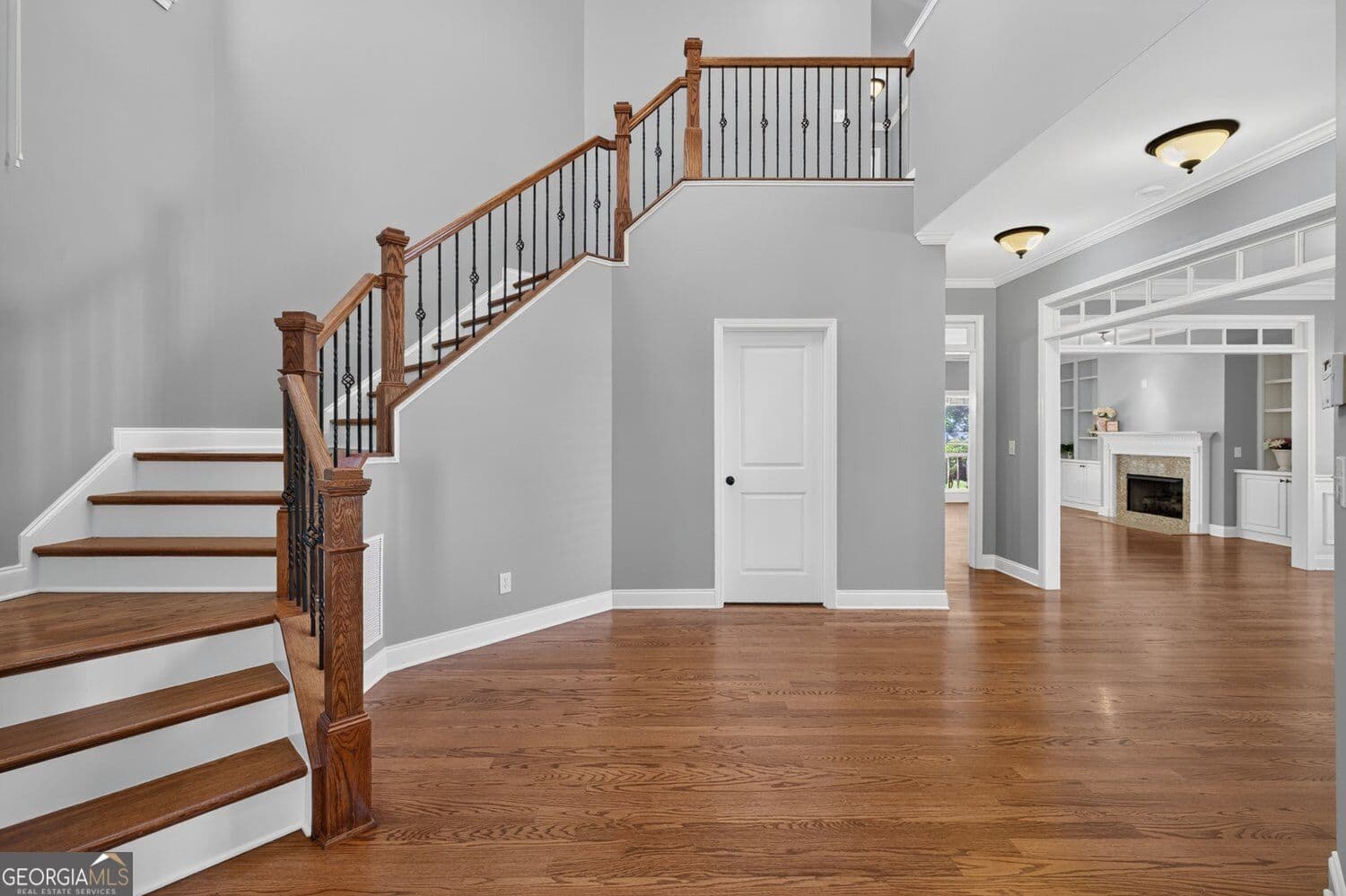 4 bedroom, 3.5 bathroom, 3,227 sq ft single family residence for sale at 8225 Majors Glen Court, Cumming, GA 30041 — photo 8