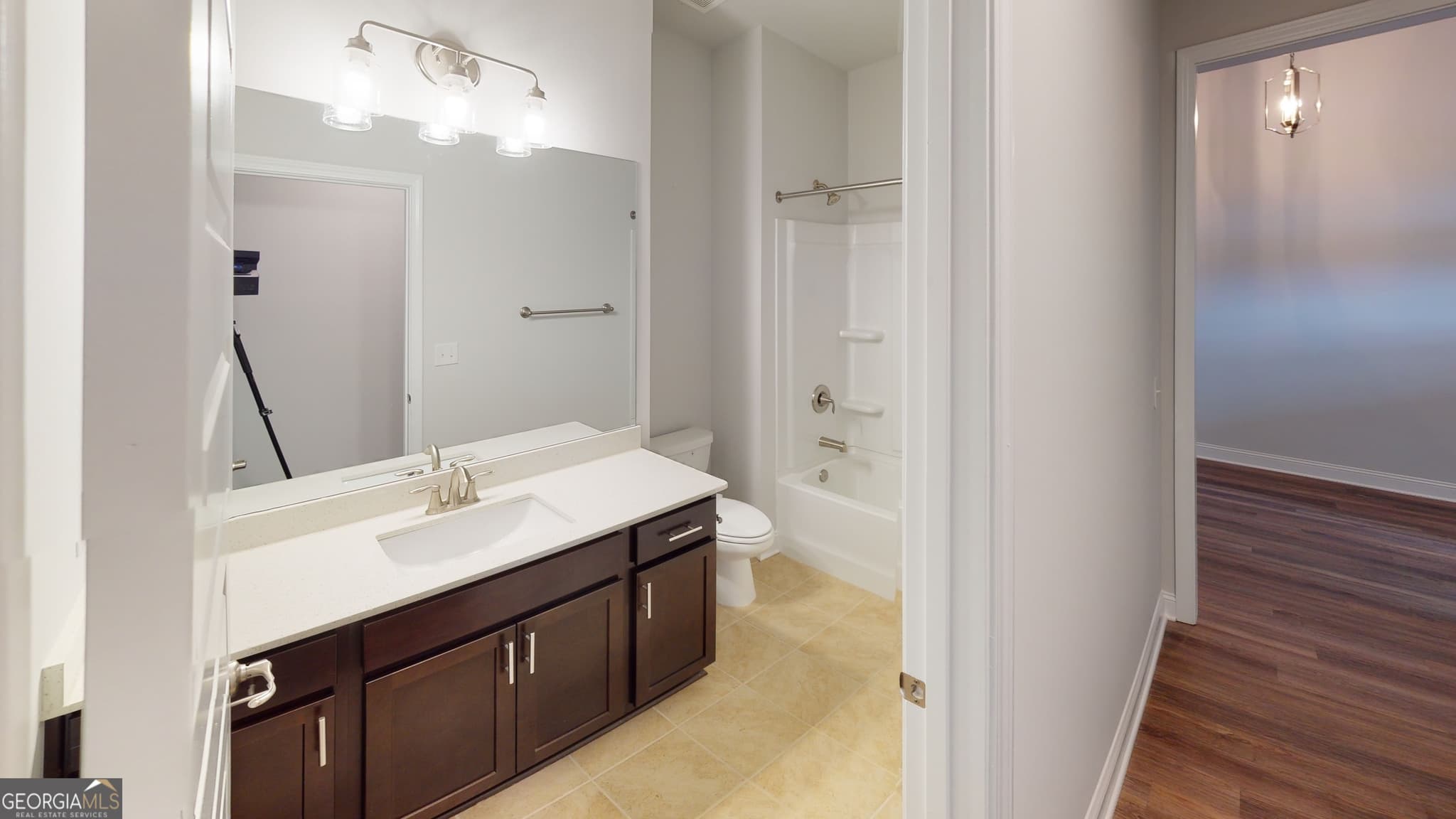 4 bedroom, 2.5 bathroom, 2,505 sq ft single family residence for sale at 1039 Holliday Pass 23, Griffin, GA 30223 — photo 8