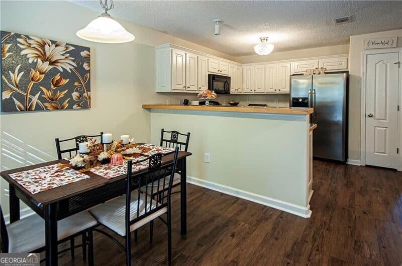 2 bedroom, 2.5 bathroom, 1,268 sq ft townhouse for sale at 1528 Box Circle, Winder, GA 30680 — photo 8