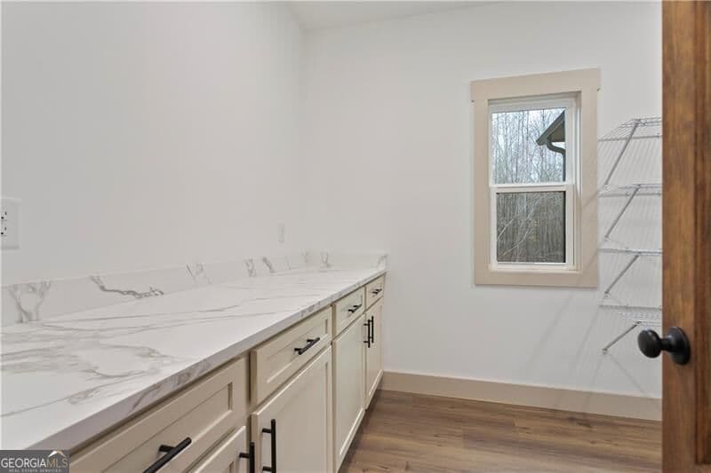 5 bedroom, 3.5 bathroom single family residence for sale at 301 Roy Morgan Road, Carrollton, GA 30116 — photo 6
