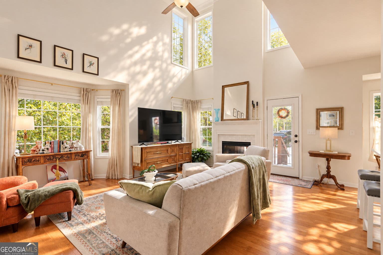 2 bedroom, 2 bathroom, 2,008 sq ft townhouse for sale at 61 Corbel Way, Newnan, GA 30265 — photo 3