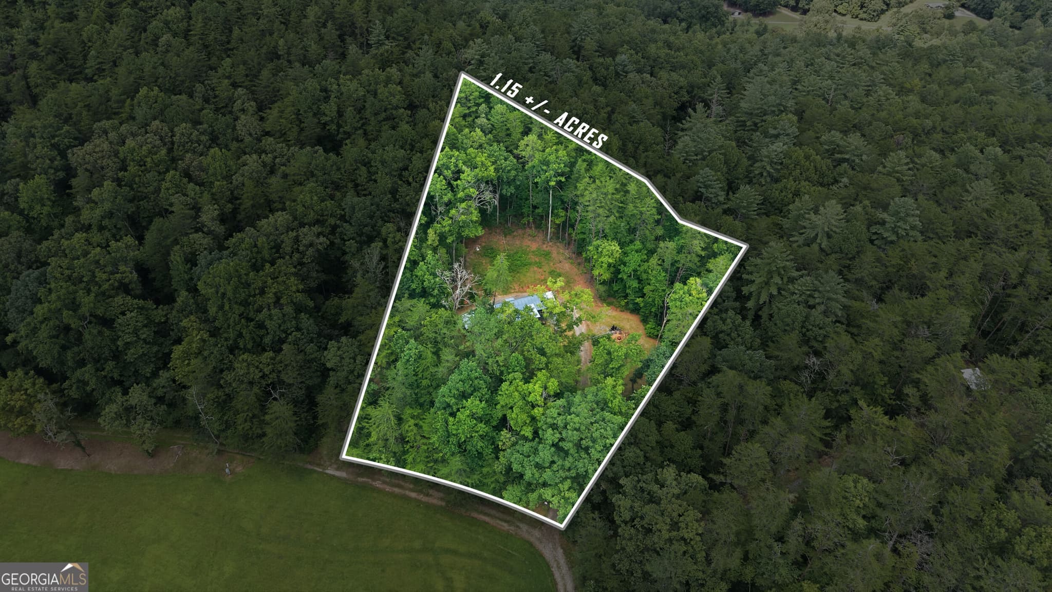 3 bedroom, 2 bathroom, 1,200 sq ft single family residence for sale at 121 Waterfalls Way, Clarkesville, GA 30523 — photo 2