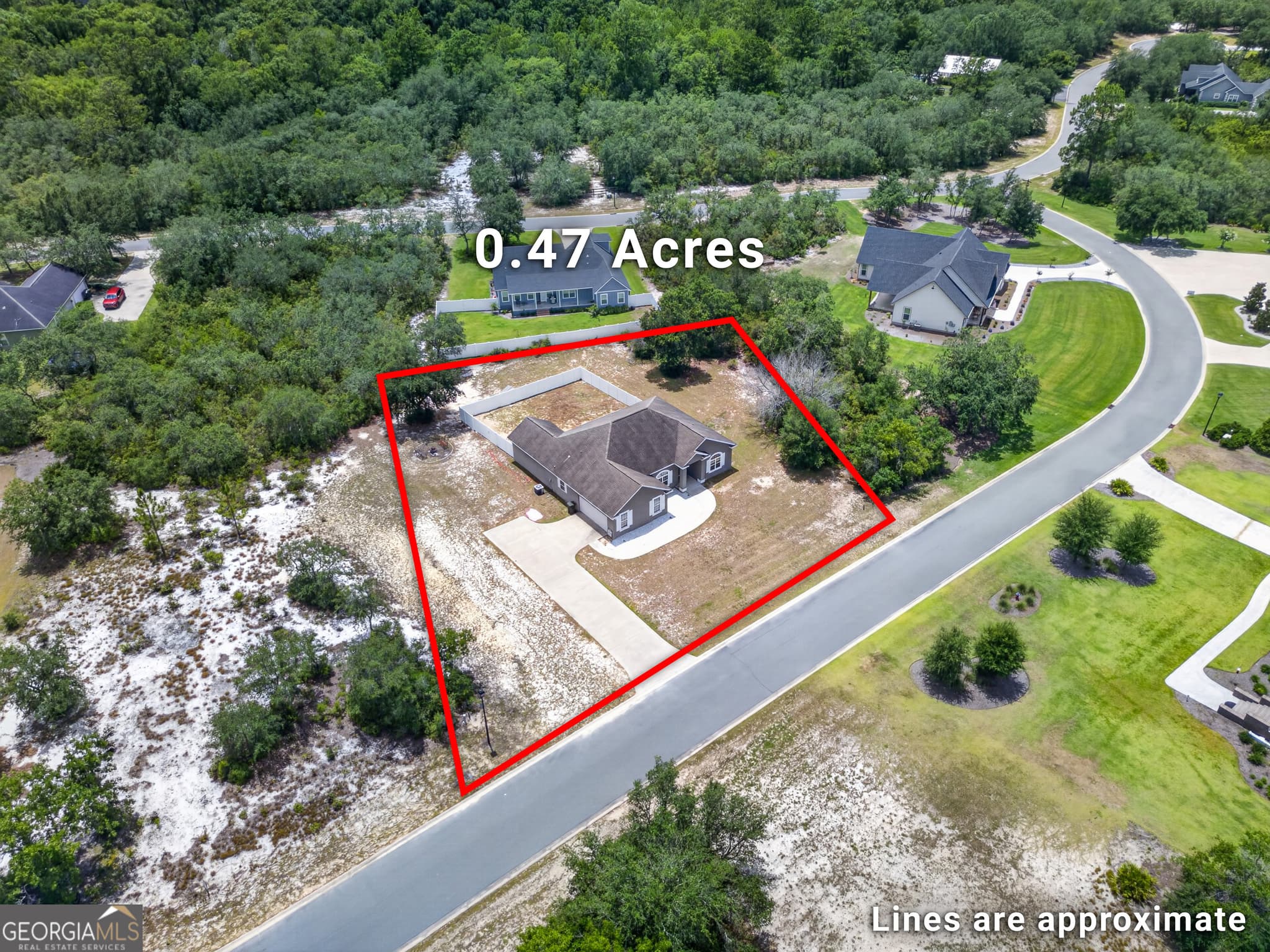4 bedroom, 2 bathroom, 2,067 sq ft single family residence for sale at 109 Plantation Pines Drive, Blackshear, GA 31516 — photo 4