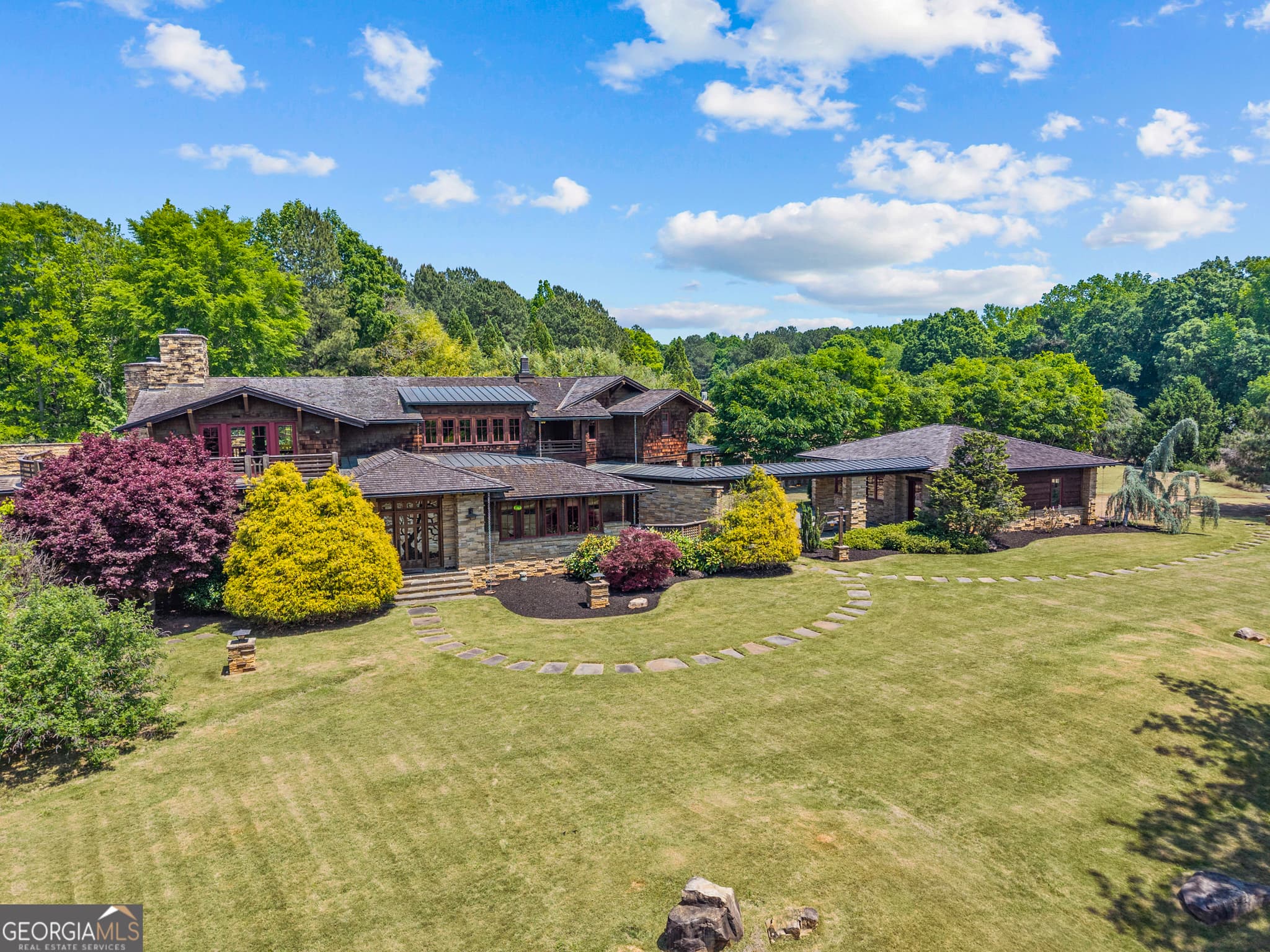 3 bedroom, 3.5 bathroom, 15,604 sq ft single family residence for sale at 1875 Reids Ferry Road, Buckhead, GA 30625 — photo 6