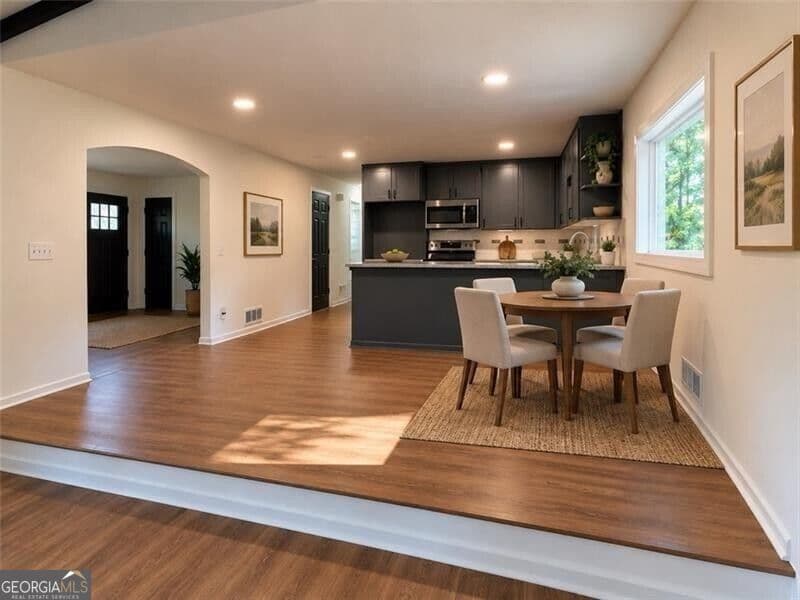 3 bedroom, 2 bathroom, 2,026 sq ft single family residence for rent at 562 Hidden Hills Court, Marietta, GA 30066 for $2,500 a month — photo 8