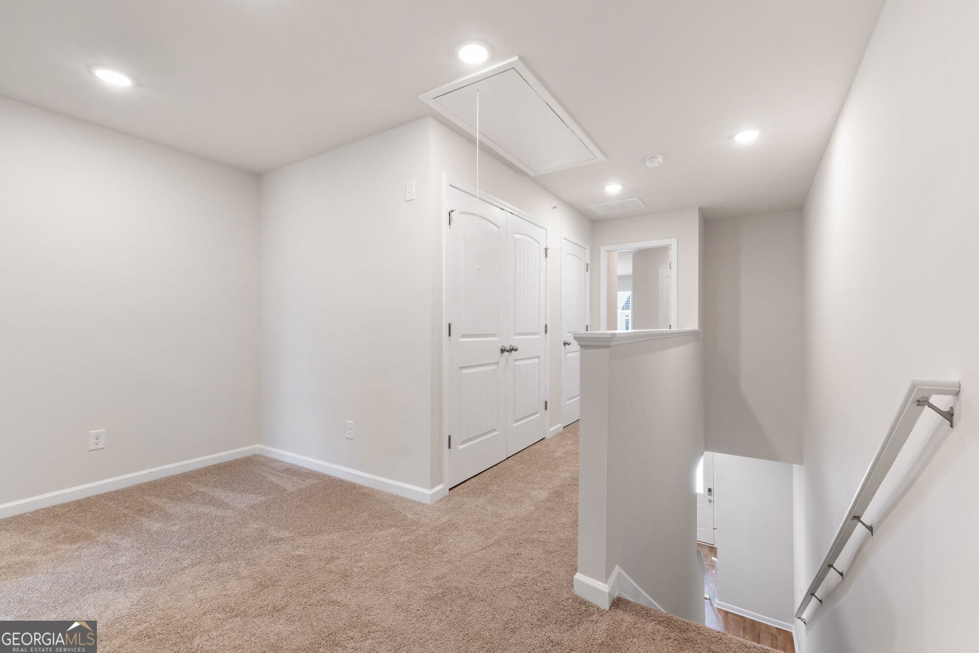 3 bedroom, 2.5 bathroom, 1,598 sq ft townhouse for sale at 8312 Columbia Court, Palmetto, GA 30268 — photo 10