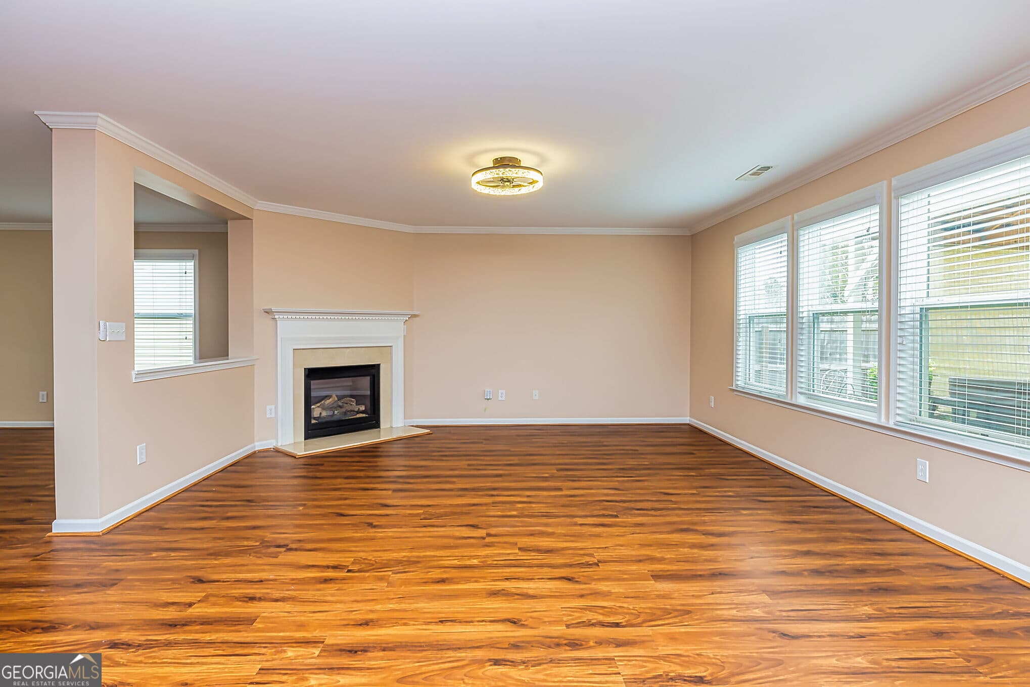 3 bedroom, 2.5 bathroom, 2,574 sq ft single family residence for sale at 30 Park Lane Circle, Newnan, GA 30265 — photo 10