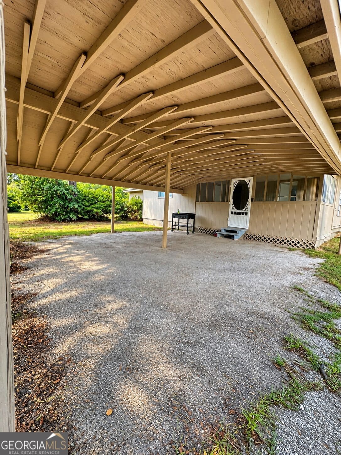 4 bedroom, 1.5 bathroom, 1,280 sq ft manufactured home,single family residence for sale at 118 Mosley Street, Reidsville, GA 30453 — photo 5