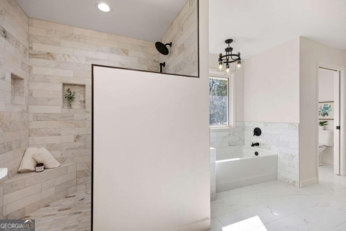 3 bedroom, 2 bathroom, 2,350 sq ft single family residence for sale at 8277 Buchanan Highway, Dallas, GA 30157 — photo 9
