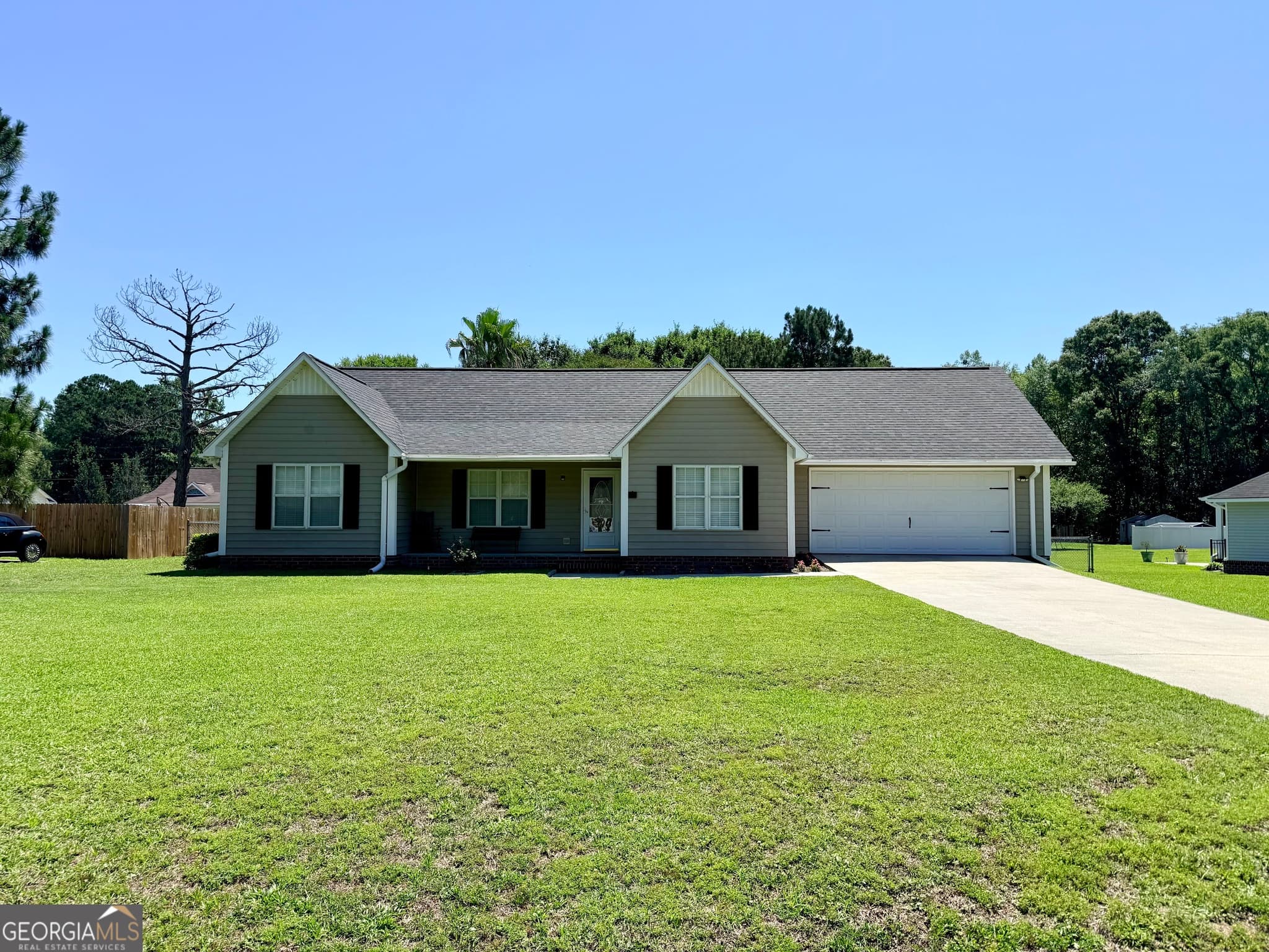 3 bedroom, 2 bathroom, 1,497 sq ft single family residence sold at 2422 Walden Way, Statesboro, GA 30458