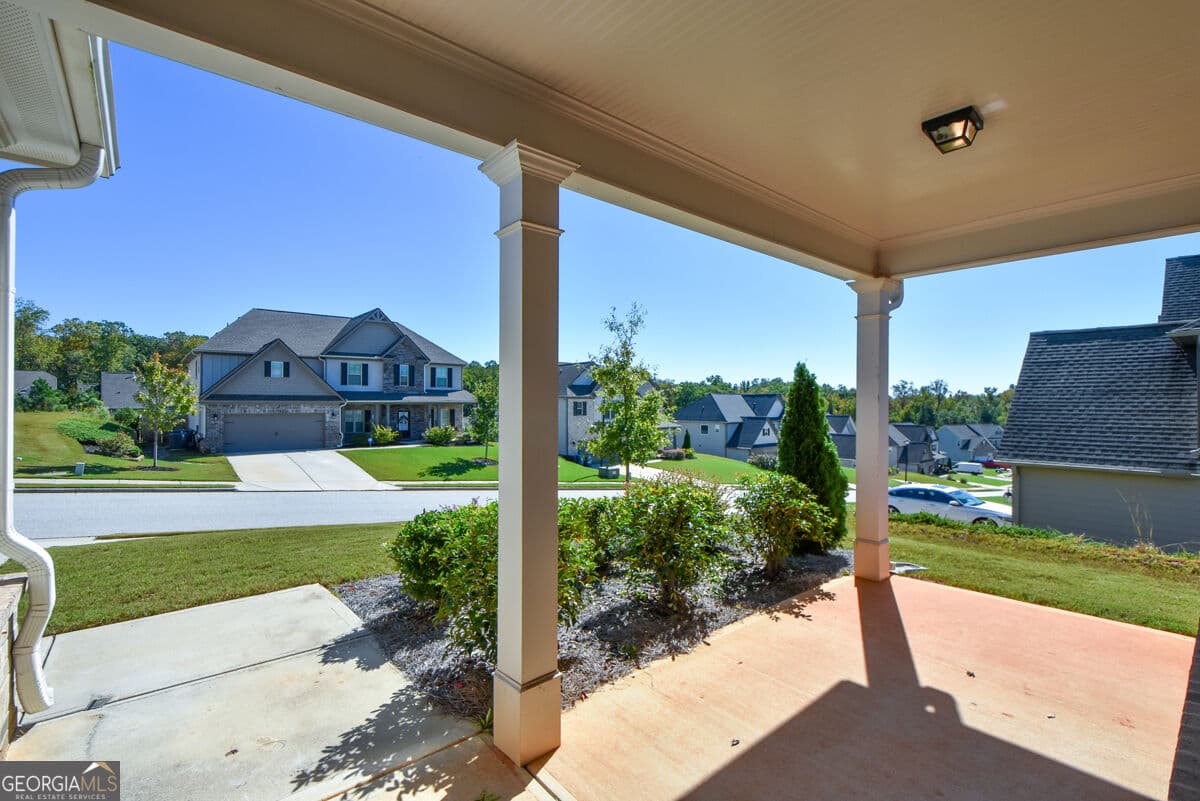 5 bedroom, 3 bathroom, 2,444 sq ft single family residence for sale at 1436 Weeping Tree Drive, Auburn, GA 30011 — photo 10