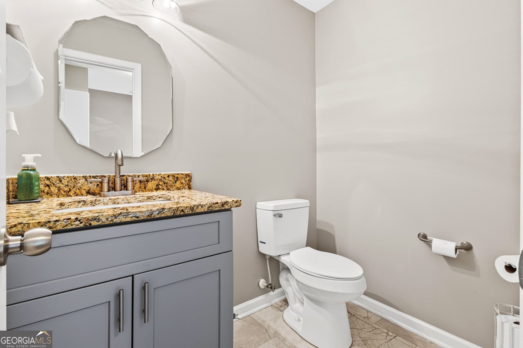 3 bedroom, 3.5 bathroom, 2,268 sq ft single family residence for rent at 7155 Laurel Creek Drive, Stockbridge, GA 30281 for $2,500 a month — photo 8