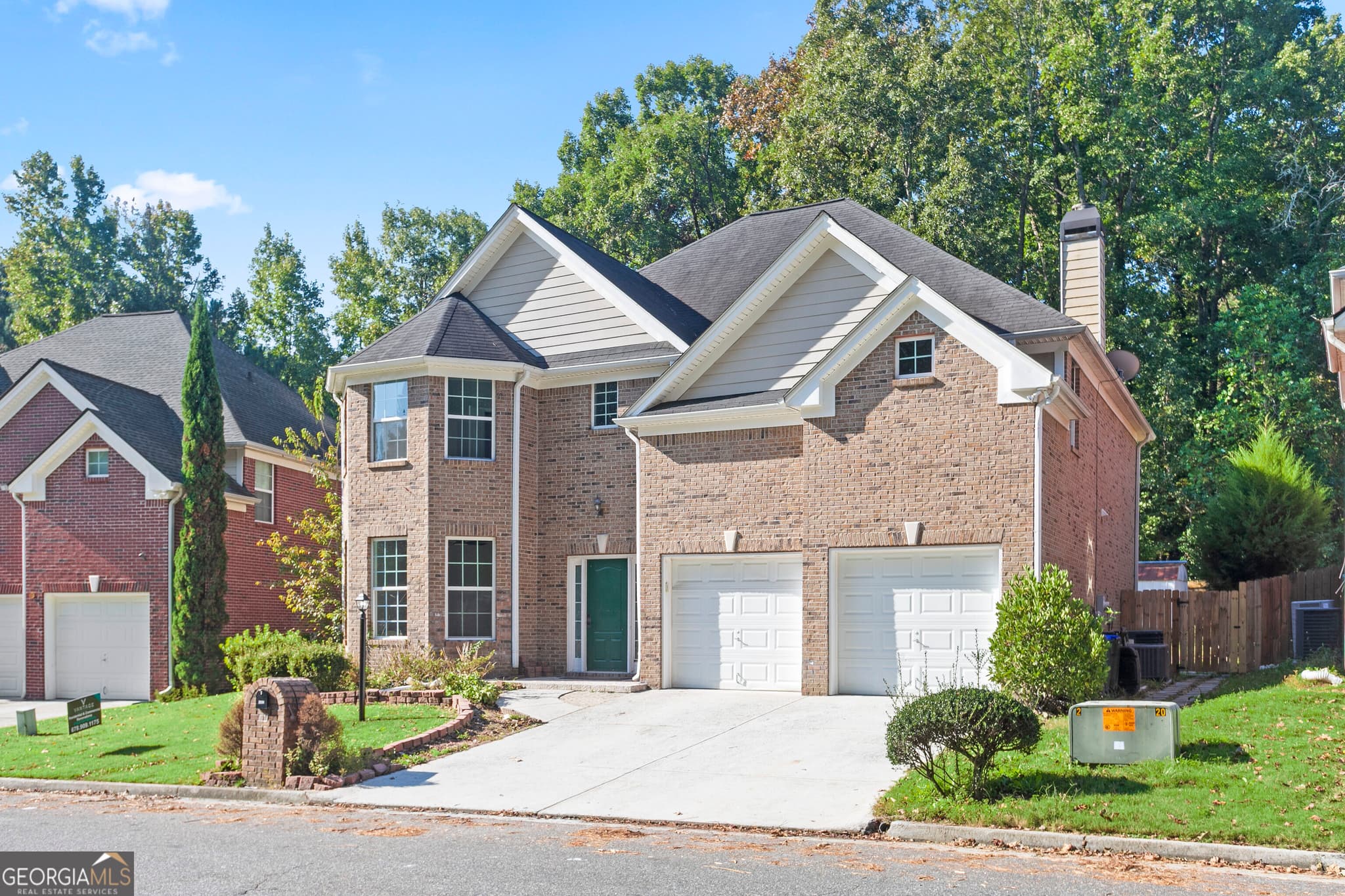 4 bedroom, 2.5 bathroom, 2,790 sq ft single family residence for sale at 2894 Ashly Woods Court, Snellville, GA 30078 — photo 2