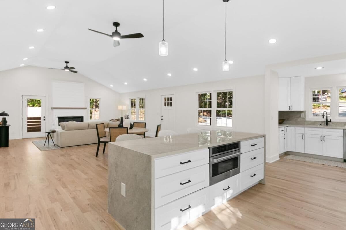 5 bedroom, 3 bathroom, 2,879 sq ft single family residence for sale at 3154 Briarcliff Way, Atlanta, GA 30345 — photo 10