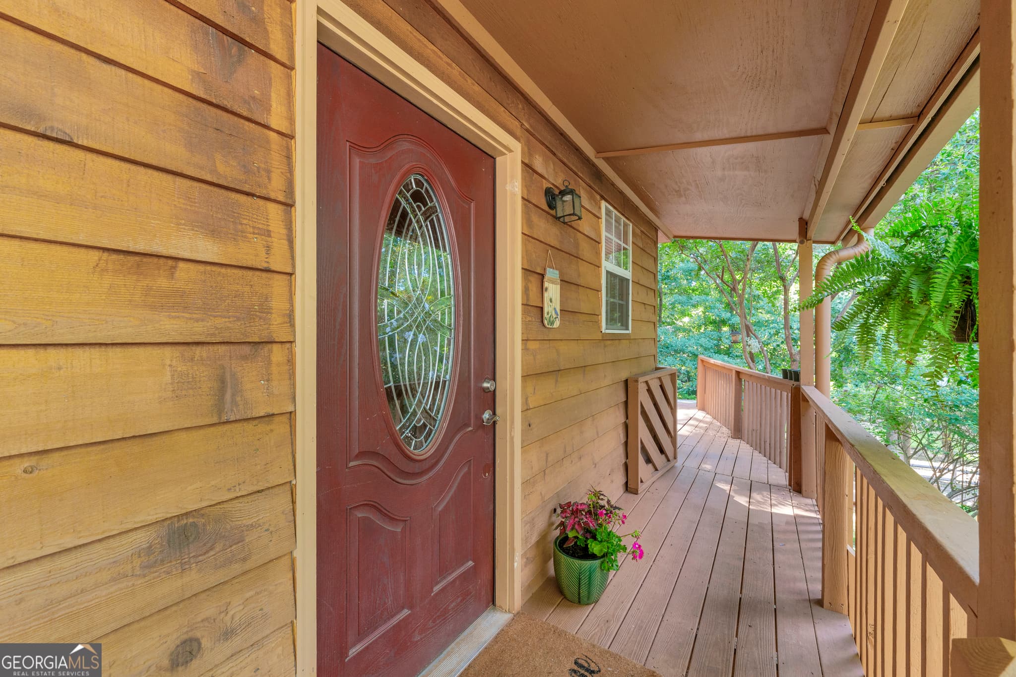 2 bedroom, 2 bathroom, 1,008 sq ft cabin,single family residence for sale at 776 Normandy Trail, Lavonia, GA 30553 — photo 8