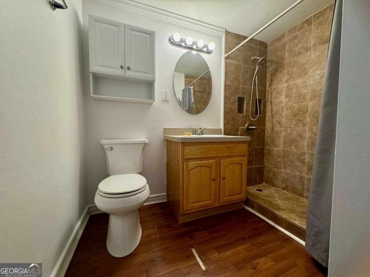 1 bedroom, 1 bathroom, 667 sq ft condominium for sale at 2285 Peachtree Road 1101, Atlanta, GA 30309 — photo 9