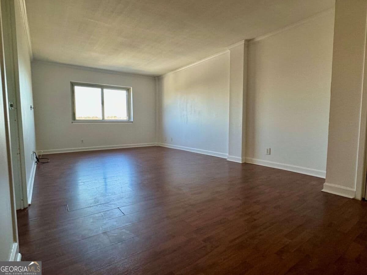 1 bedroom, 1 bathroom, 667 sq ft condominium for sale at 2285 Peachtree Road 1101, Atlanta, GA 30309 — photo 4