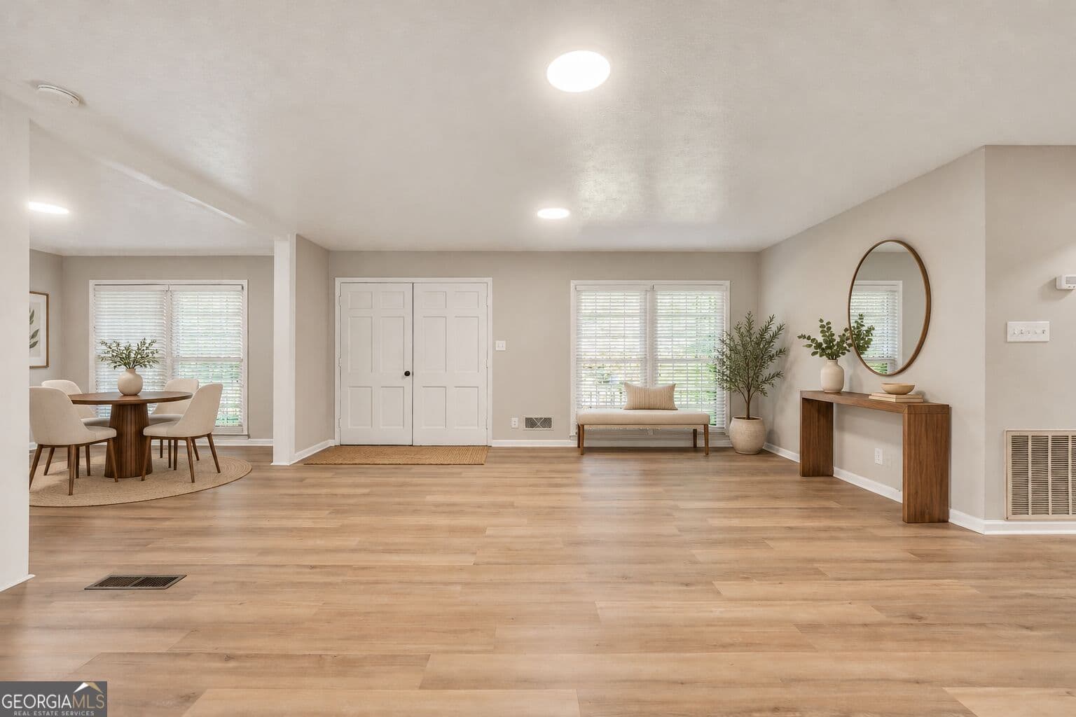 3 bedroom, 3 bathroom, 2,412 sq ft single family residence for sale at 2058 Graham Road, Macon, GA 31211 — photo 6