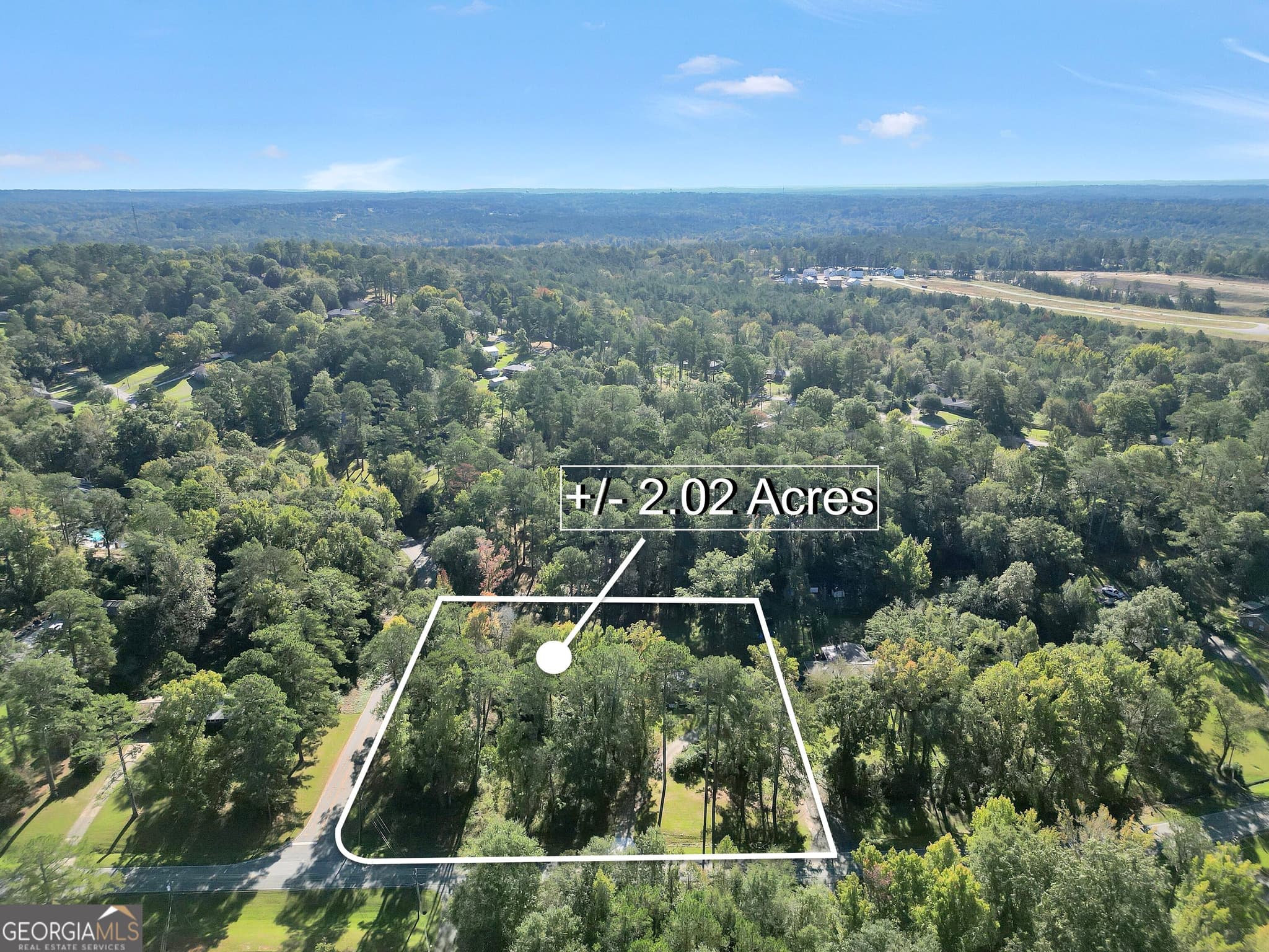 3 bedroom, 3 bathroom, 2,412 sq ft single family residence for sale at 2058 Graham Road, Macon, GA 31211 — photo 4