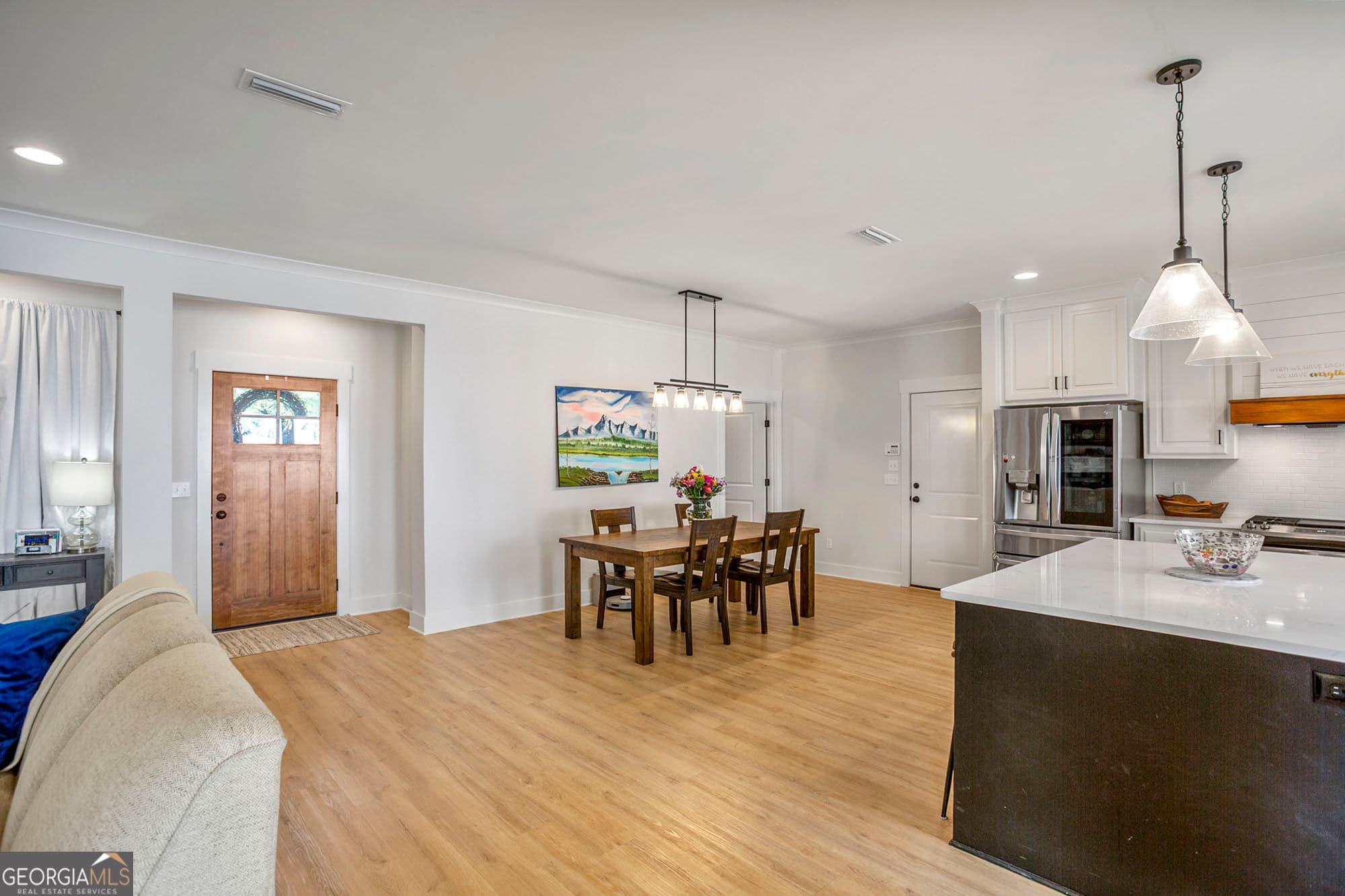 3 bedroom, 2.5 bathroom, 2,528 sq ft single family residence for sale at 61 Memory Lane, Eufaula, AL 36027 — photo 8