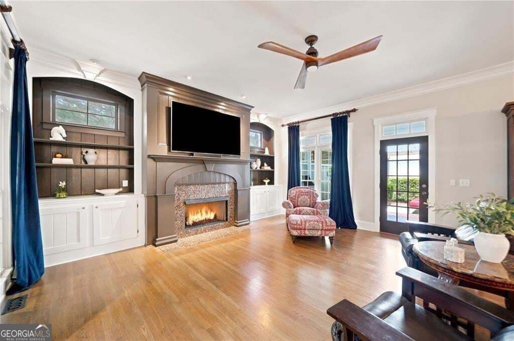 5 bedroom, 5.5 bathroom, 4,866 sq ft single family residence for sale at 3901 Hazelhurst Drive, Marietta, GA 30066 — photo 6