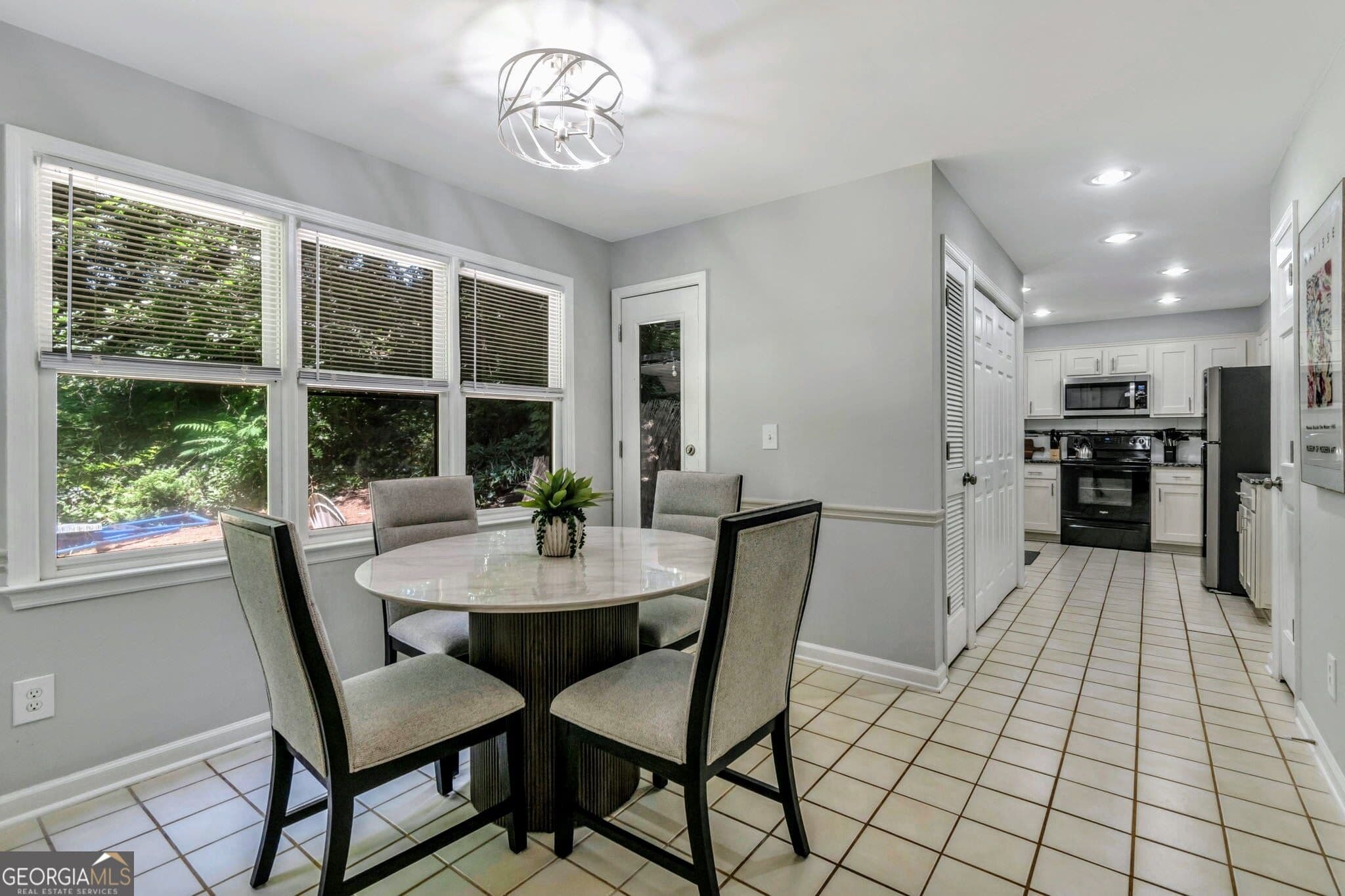 4 bedroom, 2.5 bathroom, 2,149 sq ft single family residence for rent at 4439 Wood Creek Drive, Marietta, GA 30062 for $6,500 a month — photo 9