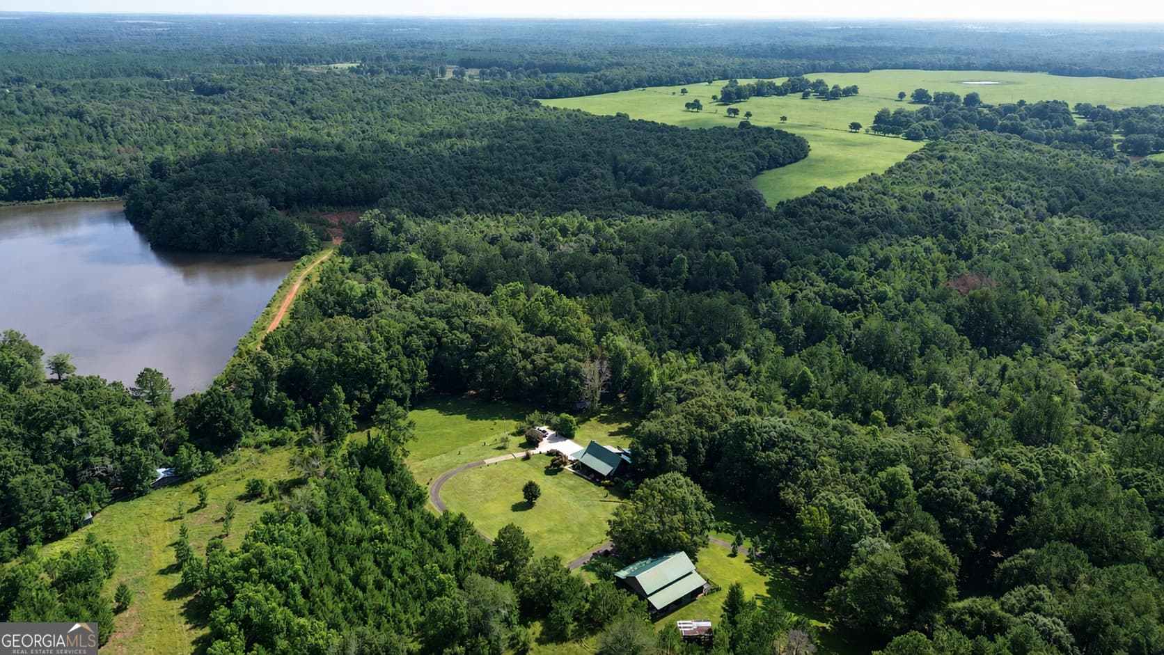 3 bedroom, 3.5 bathroom, 3,231 sq ft cabin,farm for sale at 1003 Ga Highway 27, Americus, GA 31709 — photo 3