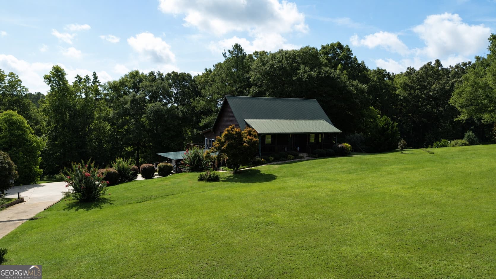 3 bedroom, 3.5 bathroom, 3,231 sq ft cabin,farm for sale at 1003 Ga Highway 27, Americus, GA 31709