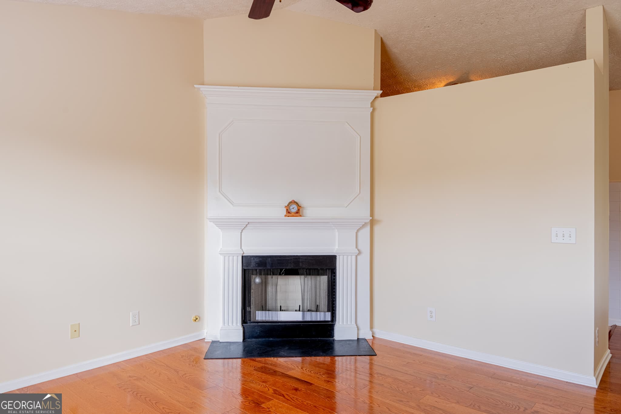 3 bedroom, 2 bathroom, 1,436 sq ft single family residence for sale at 561 Sirocco Court, Forest Park, GA 30297 — photo 9