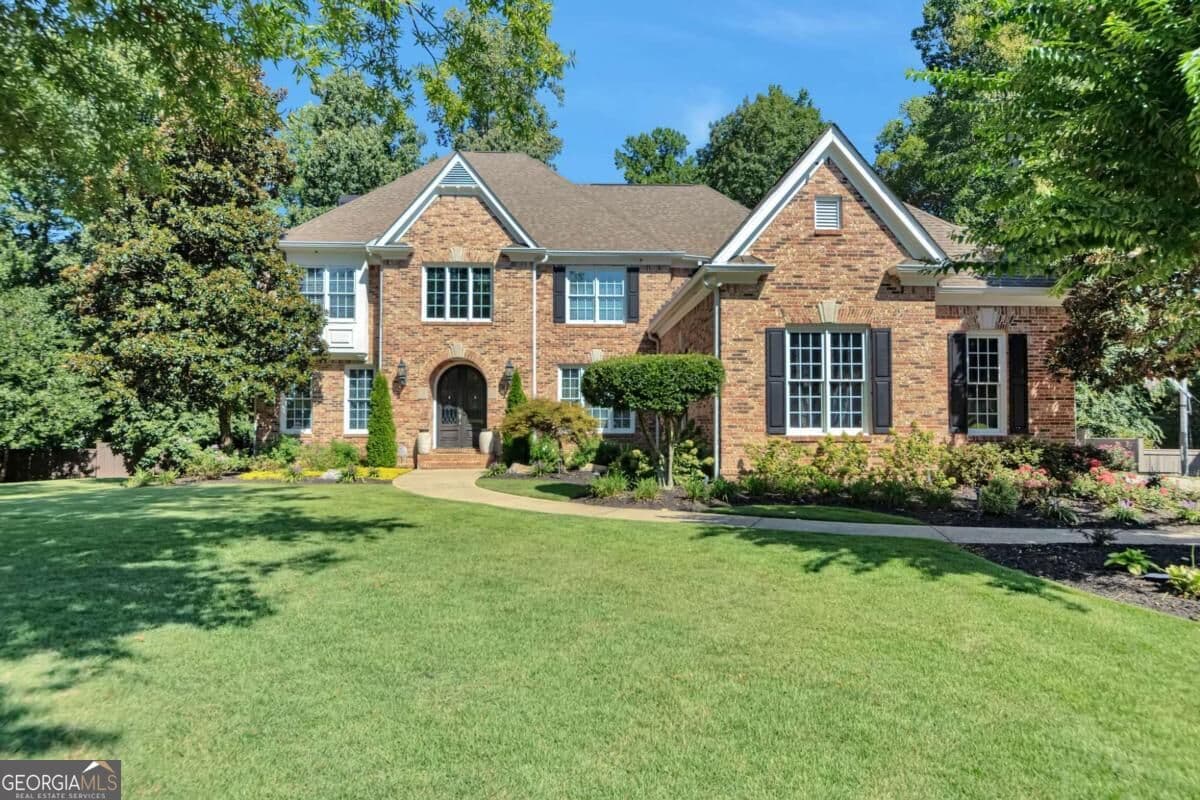 5 bedroom, 6.5 bathroom, 5,469 sq ft single family residence for rent at 1421 Castlebrooke Way, Marietta, GA 30066 for $7,500 a month — photo 1 of 49